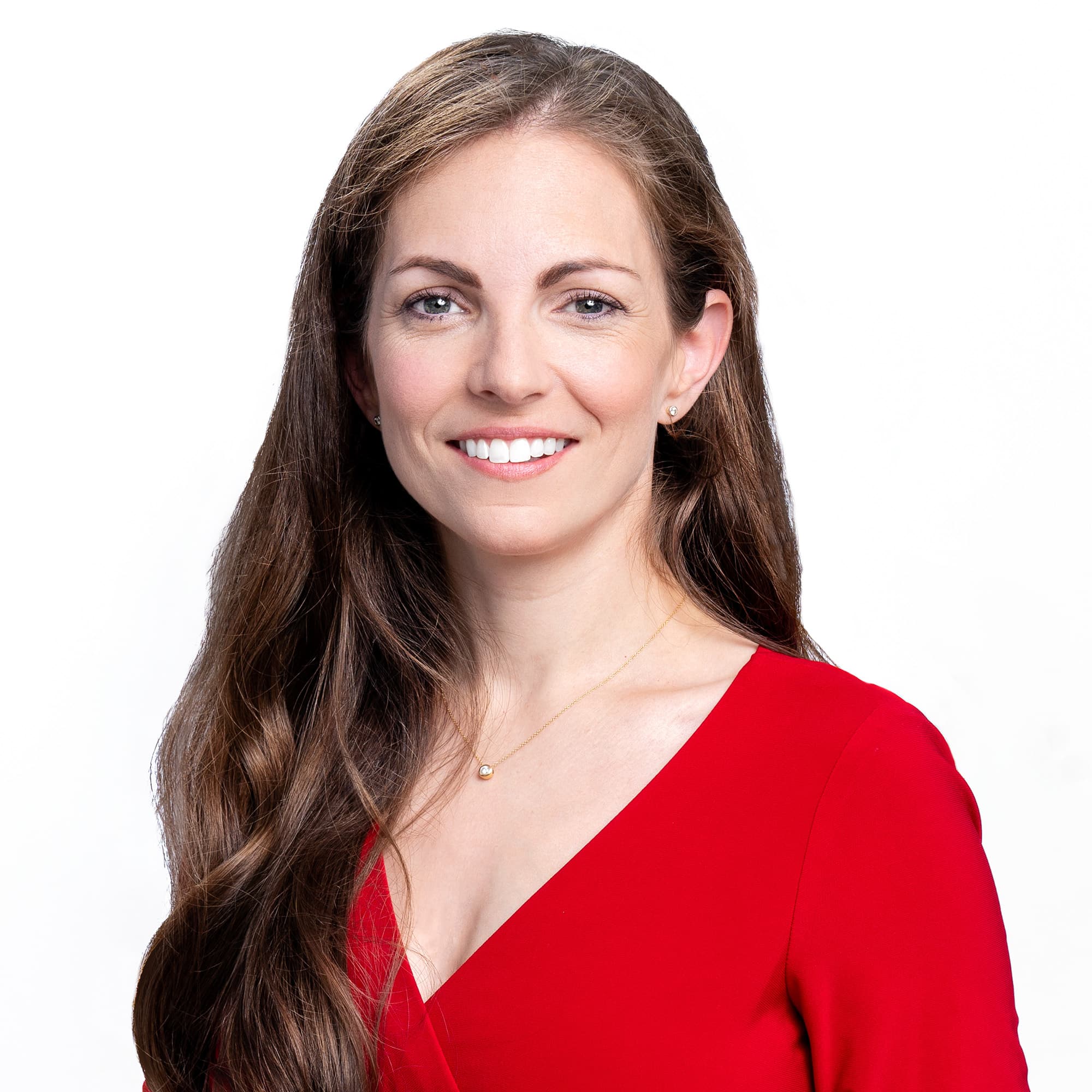Danielle Hale headshot